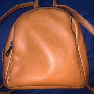 🤎Tan Leather Bookbag🤎